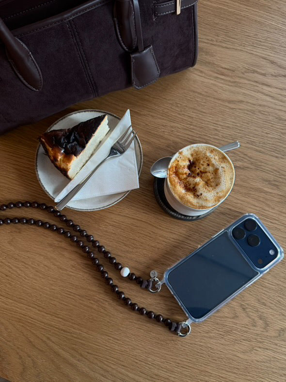 Beaded phone strap – brown