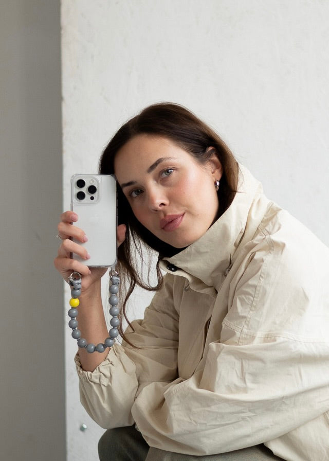 Mini korálkový popruh na telefon – Electric Grey