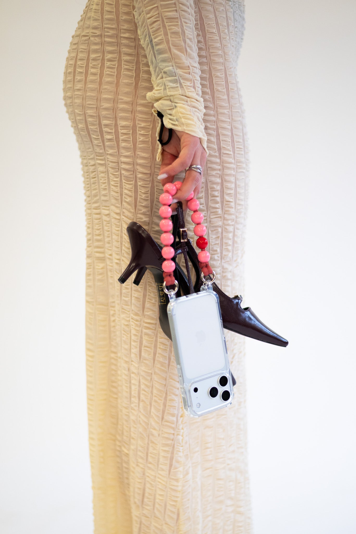 Mini korálkový popruh na telefon – Kiss Me Quick