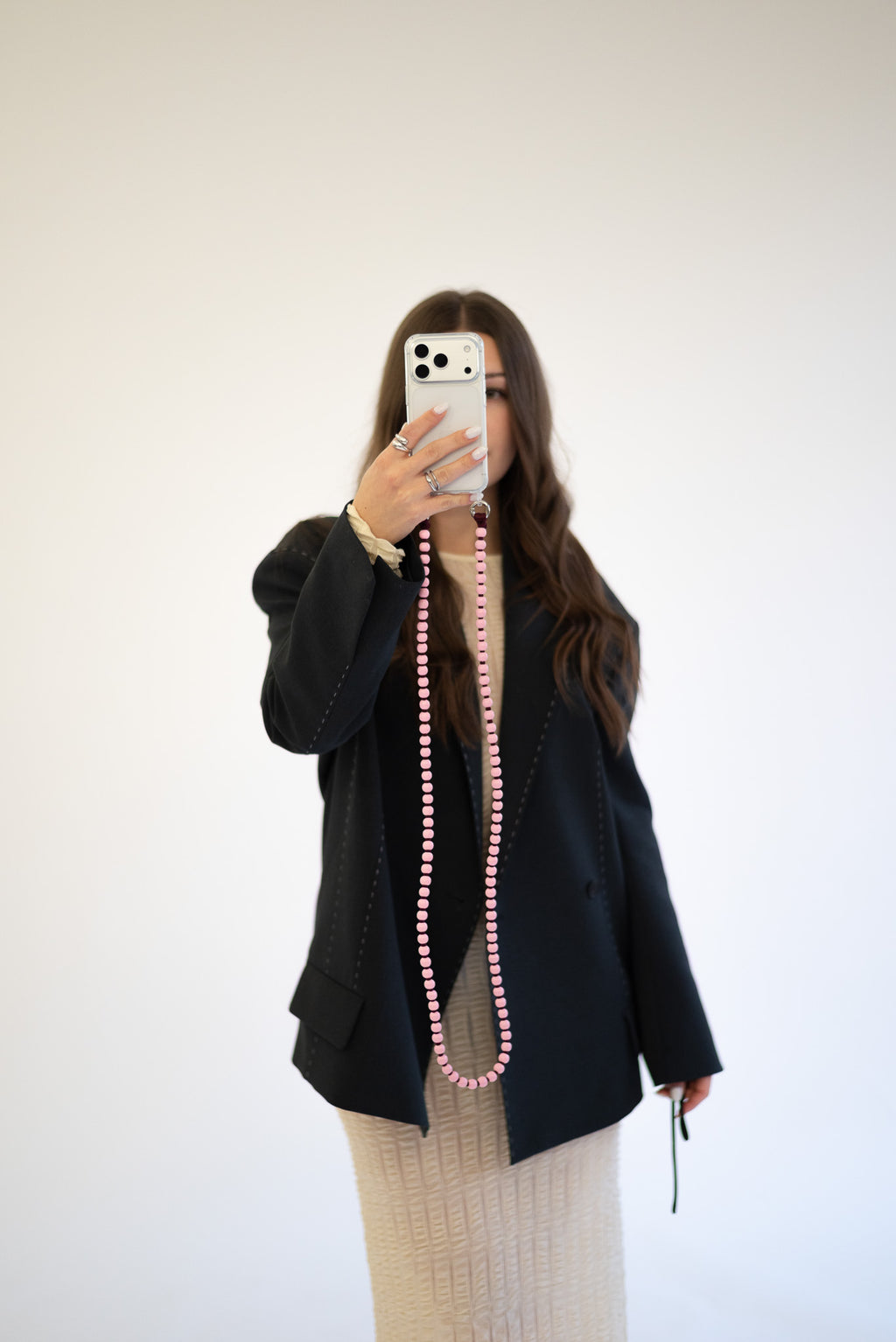 Korálkový popruh na telefon – růžová & burgundy