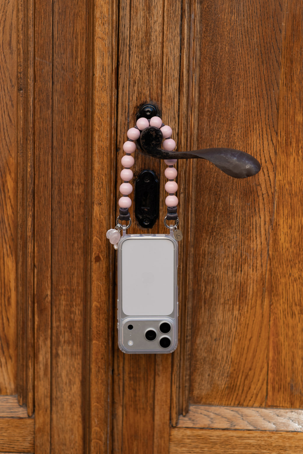 Mini korálkový popruh na telefon – Ballet Pink