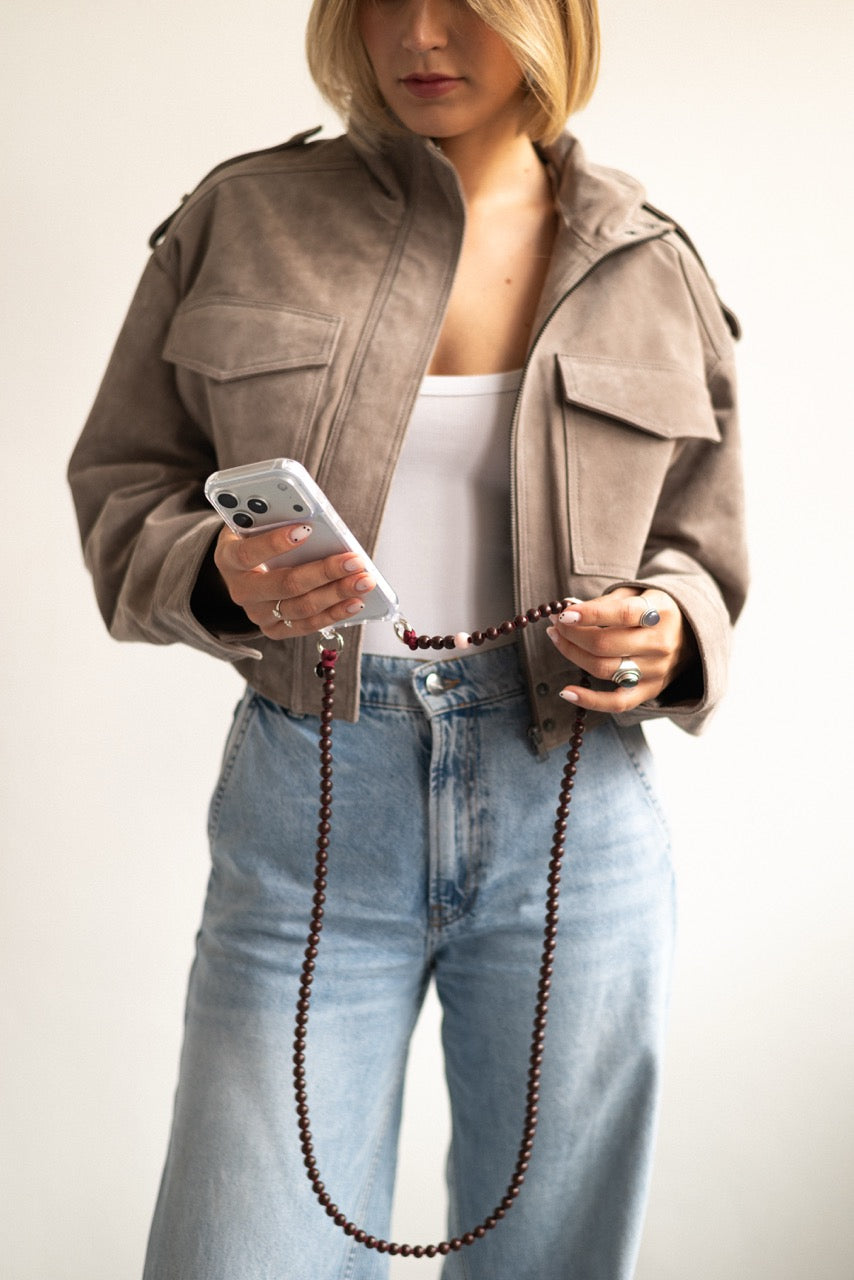 Korálkový popruh na telefon – Chocolate Cherry