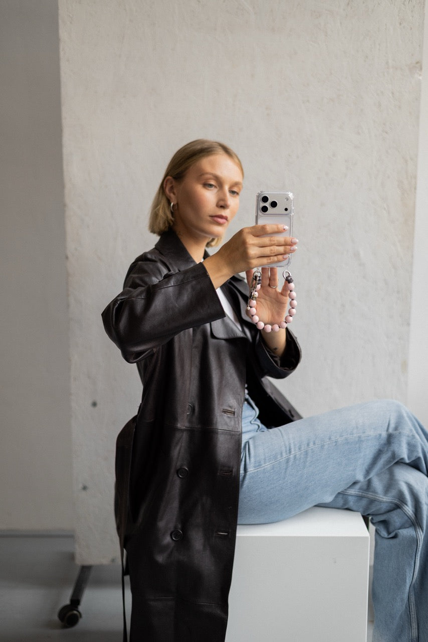 Mini korálkový popruh na telefon – Ballet Pink