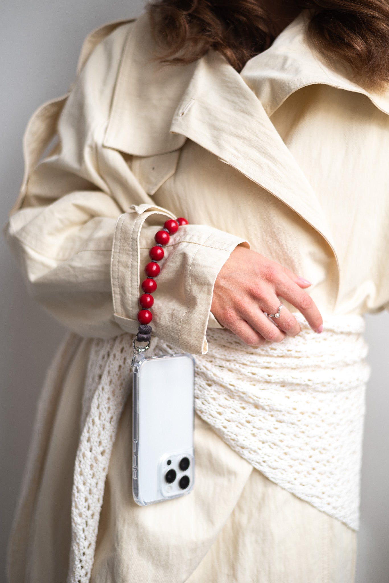 Mini korálkový popruh na telefon – Deep Red