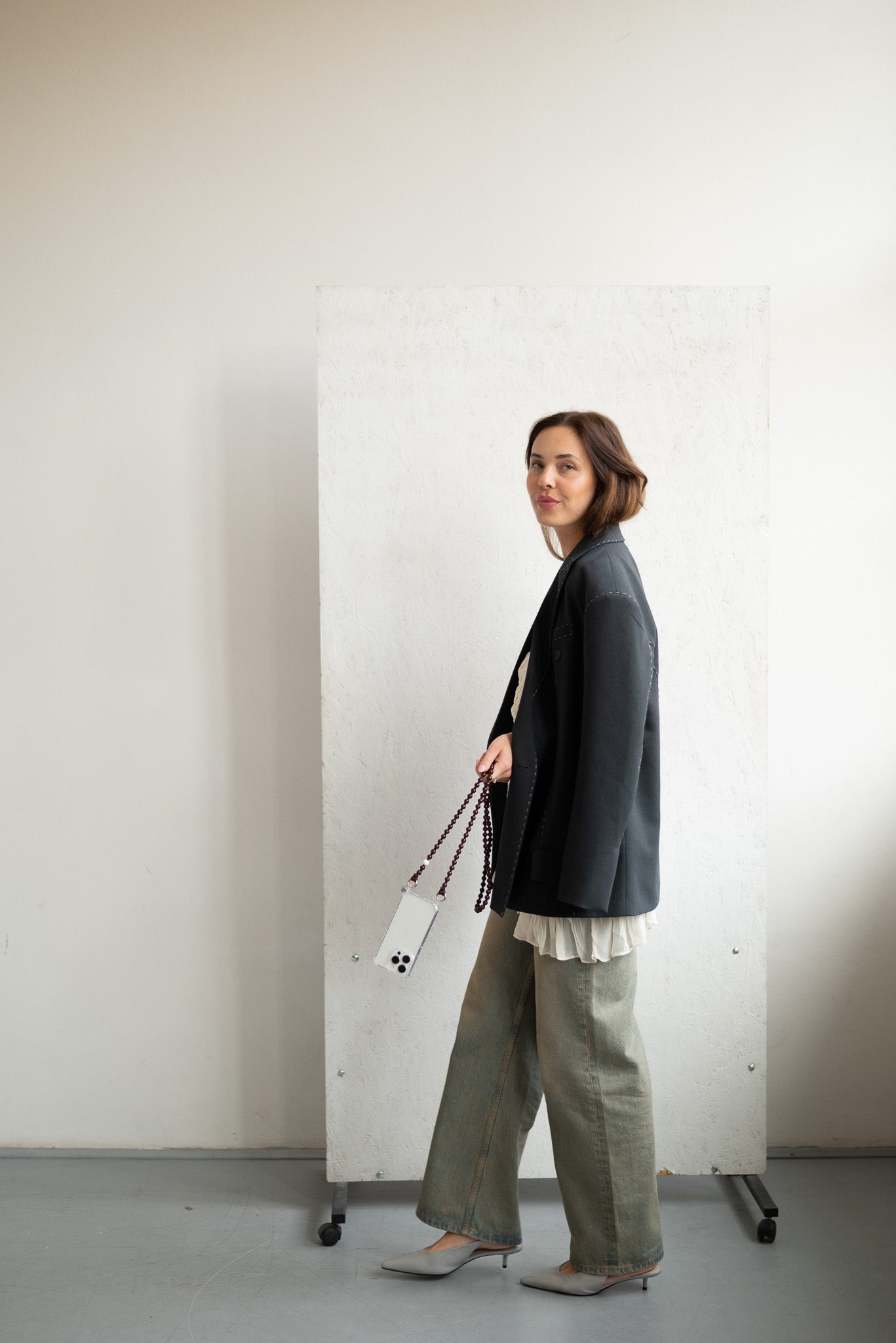 Korálkový popruh na telefon – Cocoa