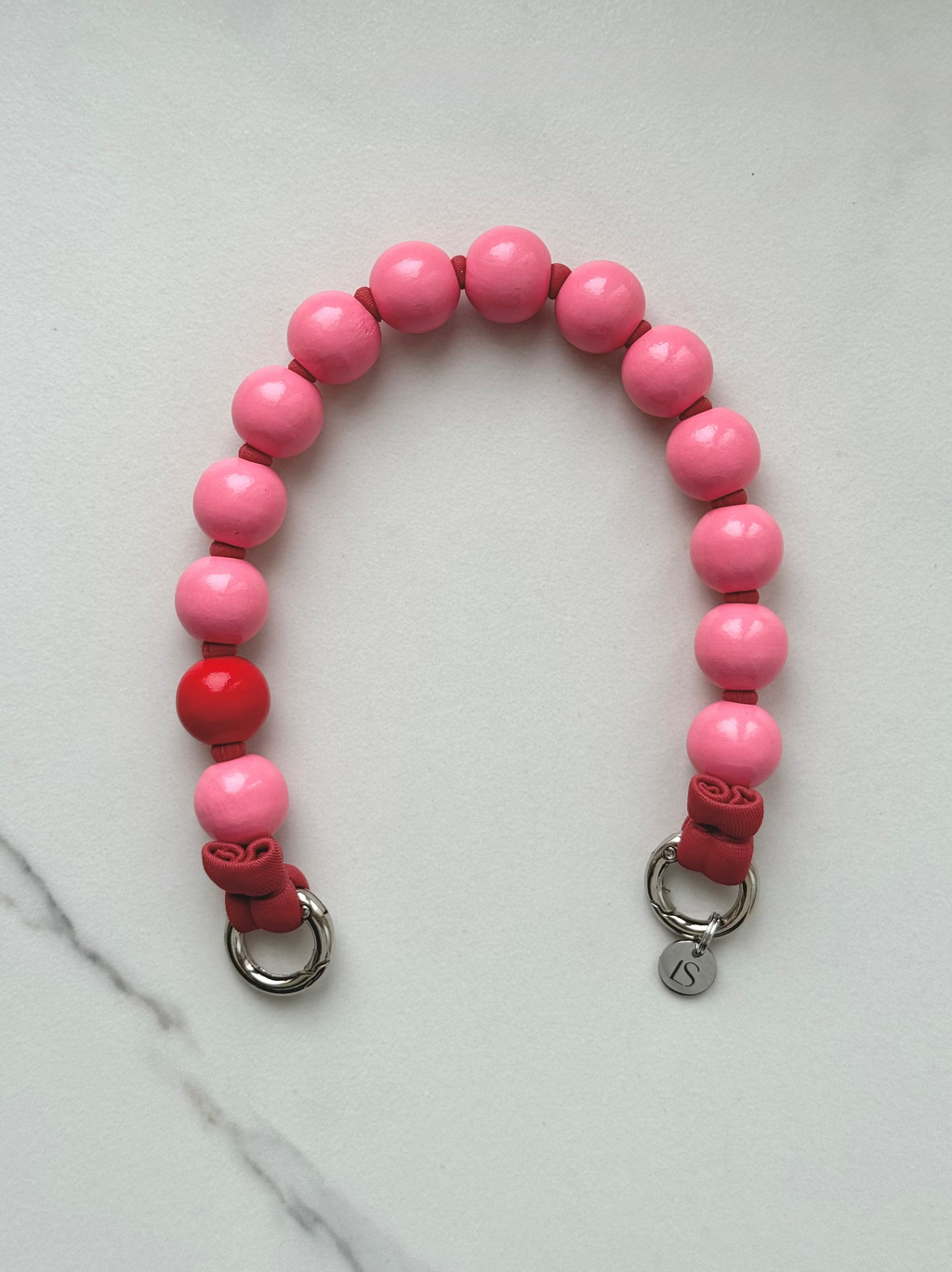 Mini korálkový popruh na telefon – Kiss Me Quick