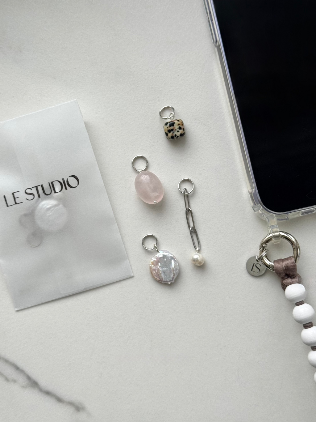 Doplňkové ozdoby z minerálů a perel - Make It Yours