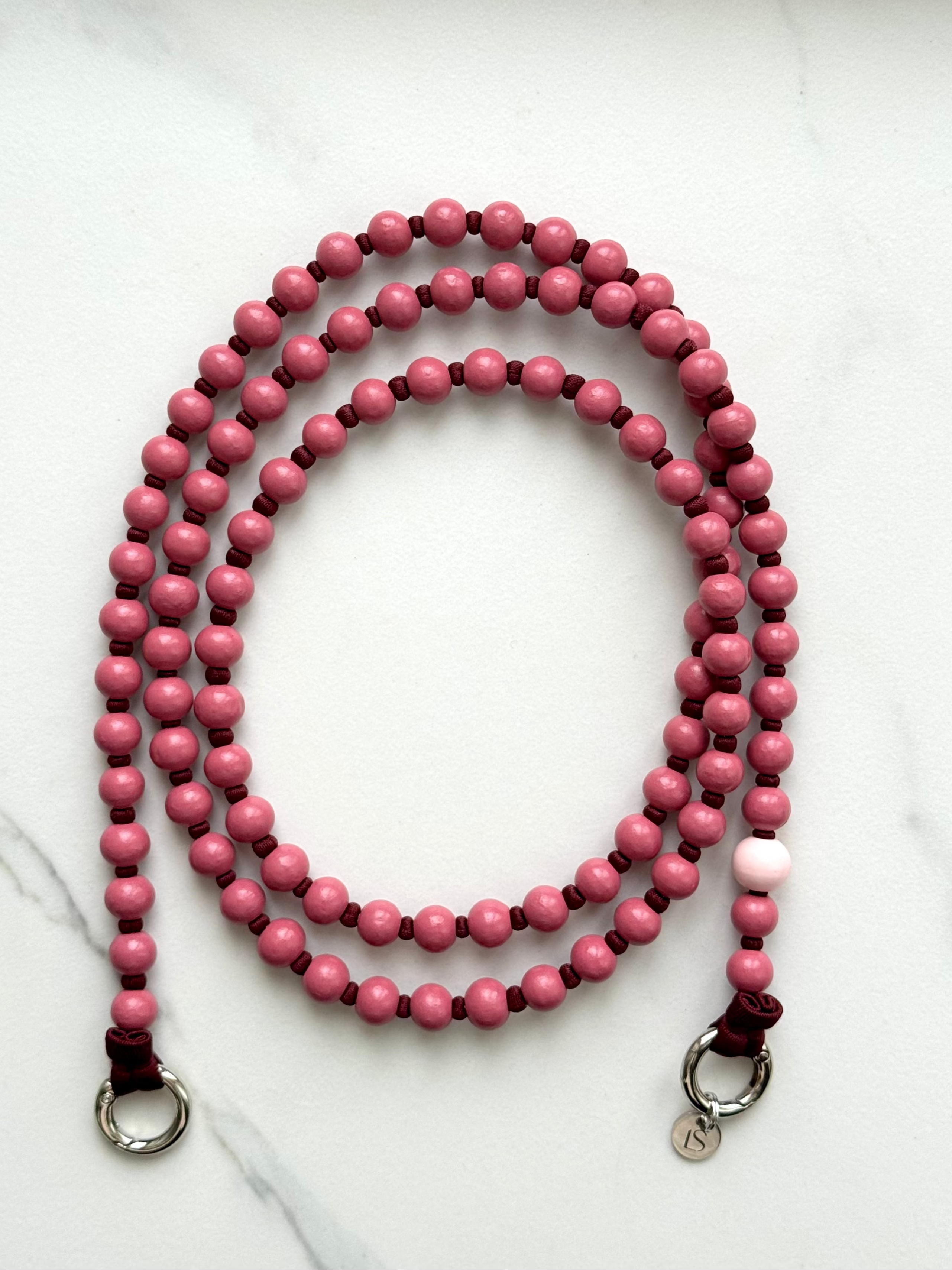 Korálkový popruh na telefon – Berry Wine