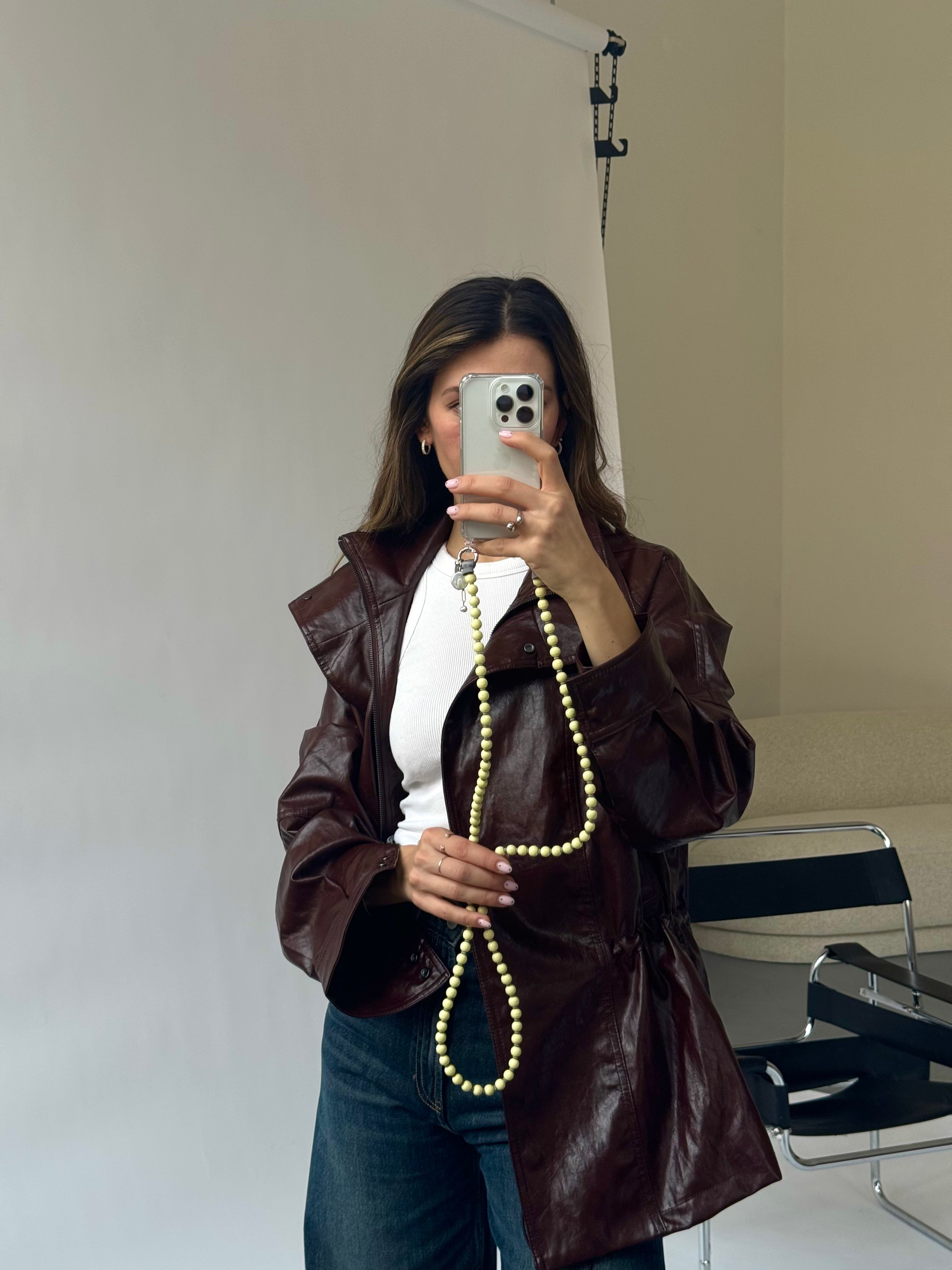 Korálkový popruh na telefon – Soft Yellow