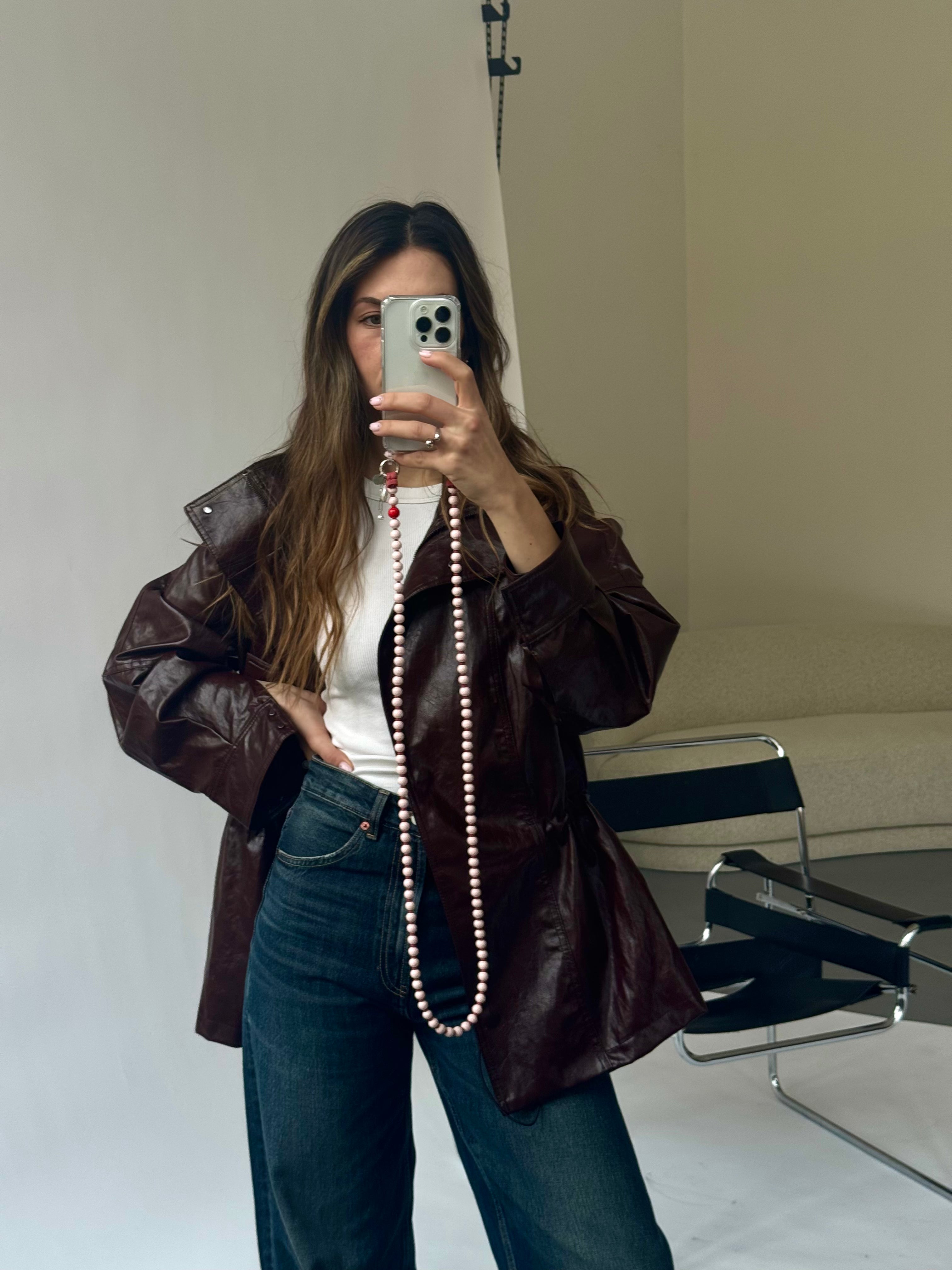 Korálkový popruh na telefon – Kiss Me Quick