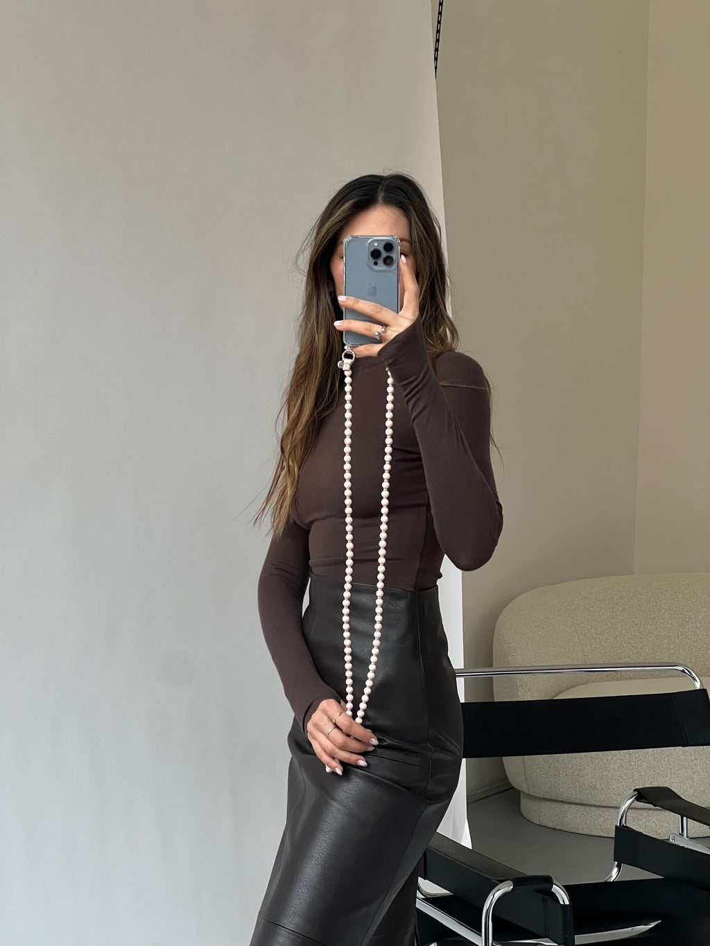 Korálkový popruh na telefon – Soft Blush