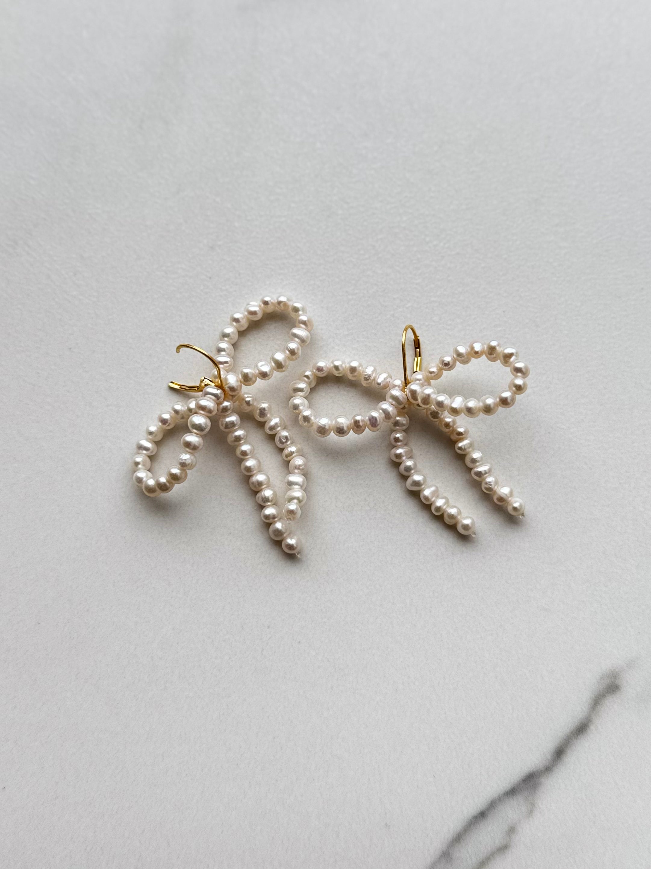 Perlové náušnice mašle - visací