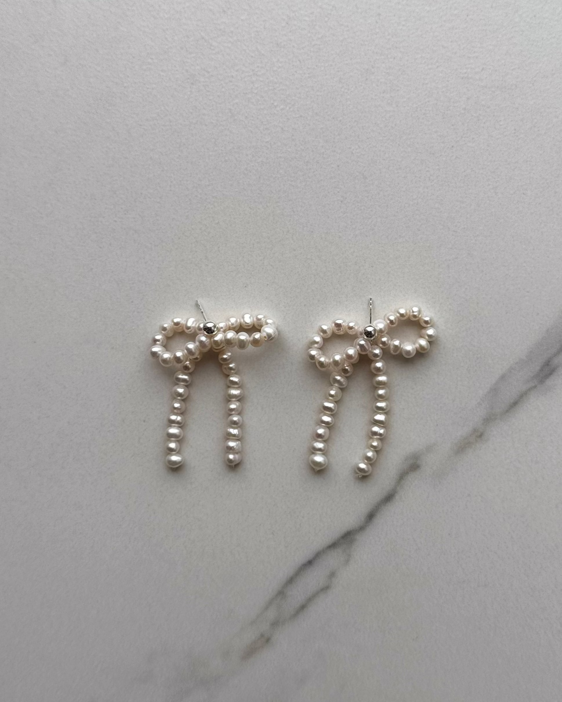 Perlové náušnice mašle - puzety
