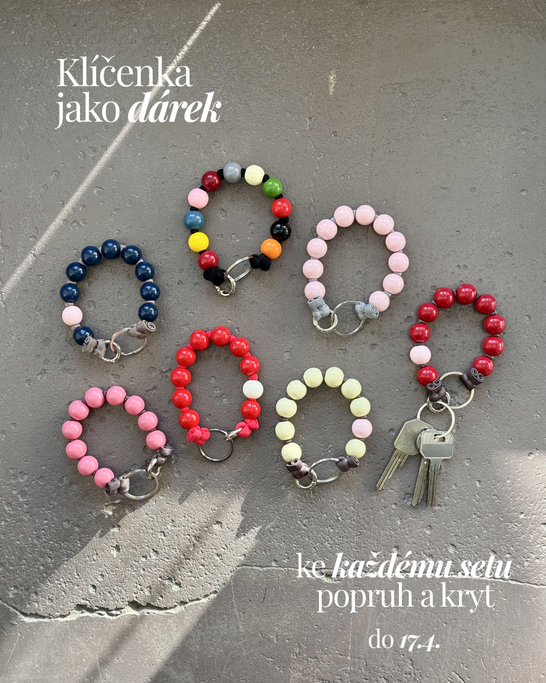 Mini korálkový popruh na telefon – Chocolate Cherry