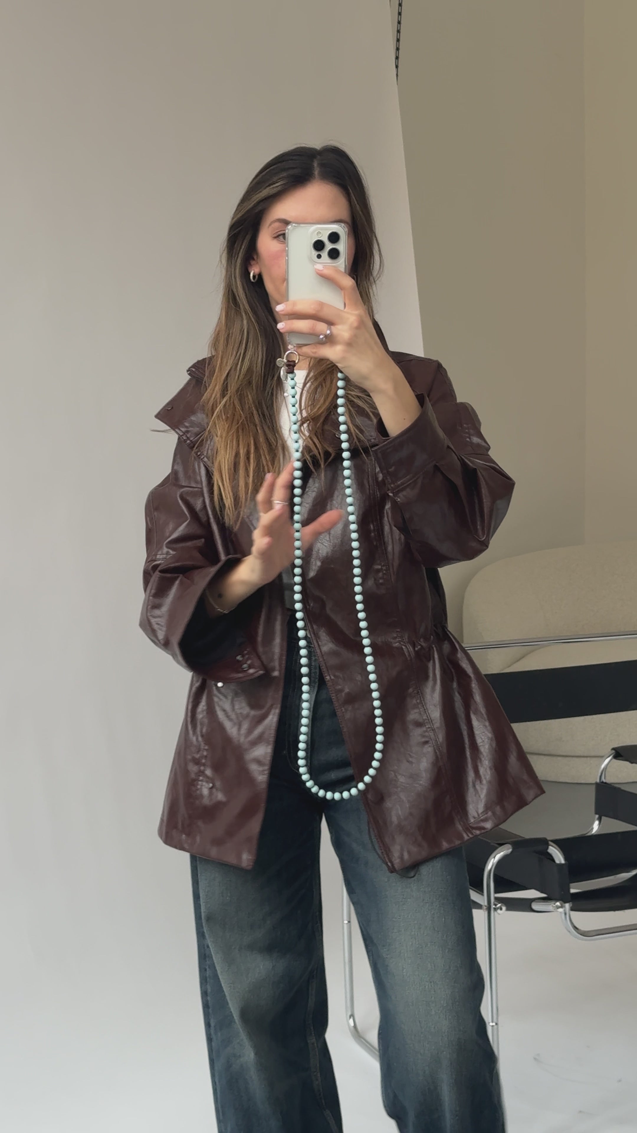 Korálkový popruh na telefon – Sky Blue